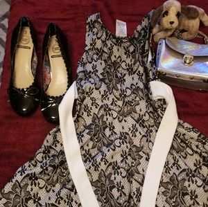 Girls sleeveless dress💃